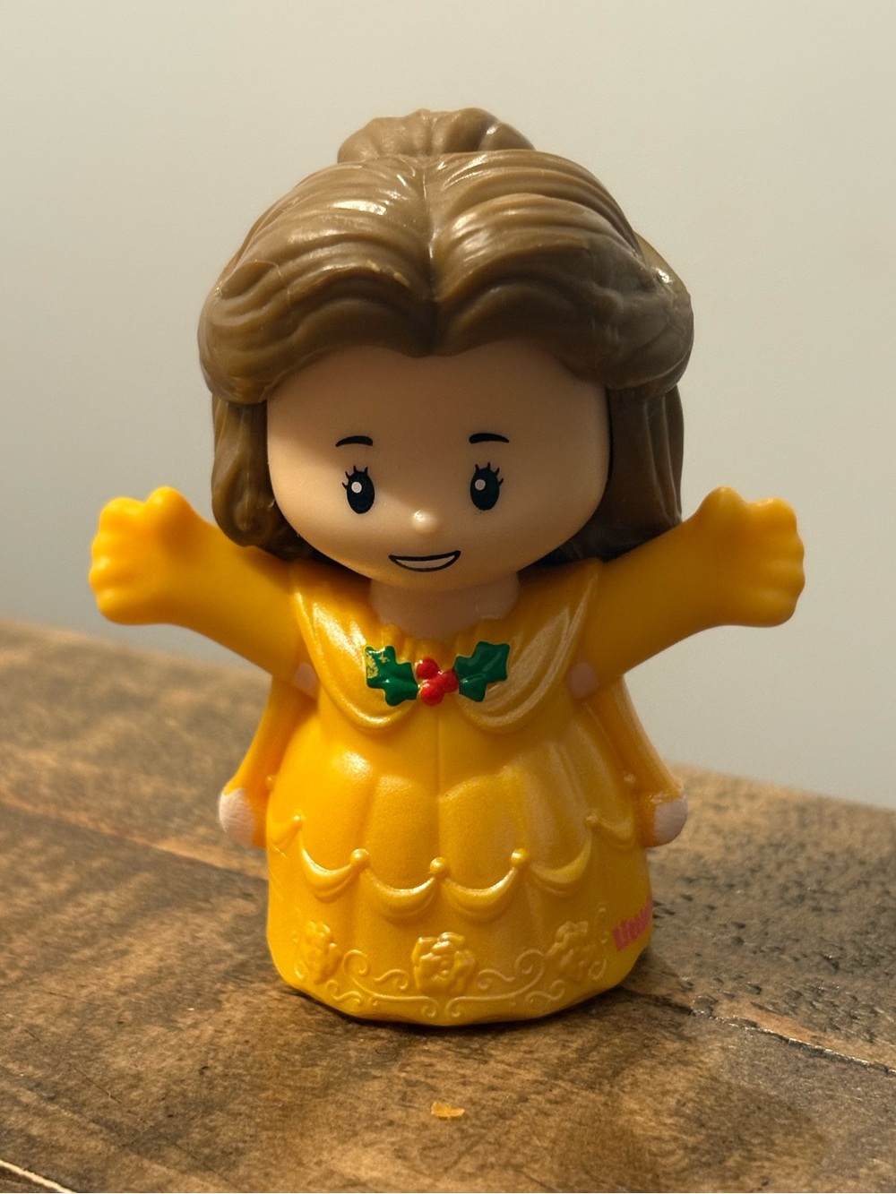 Little People Disney Princess Christmas Belle 2025